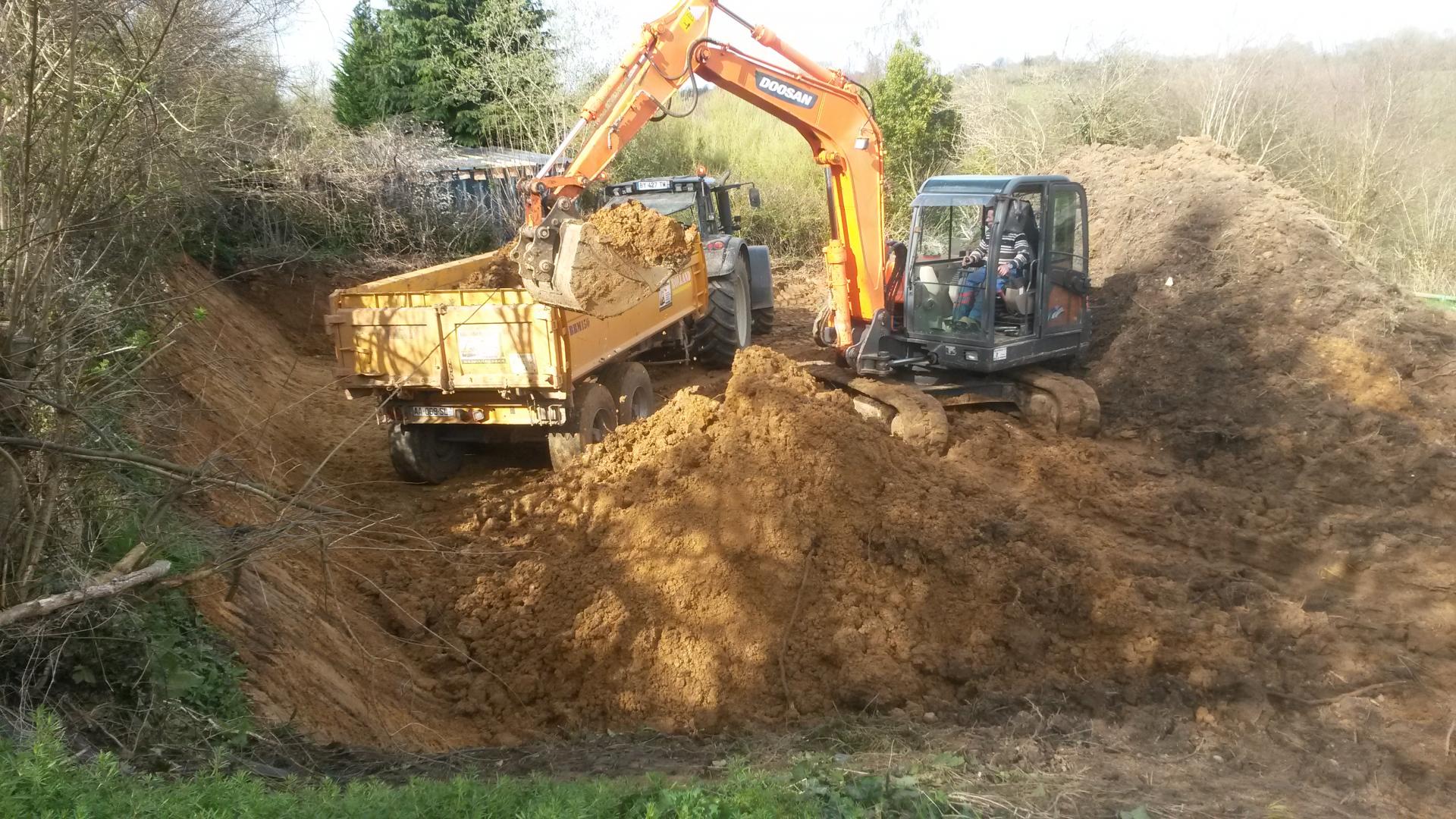 Terrassement pour déclaver une maison