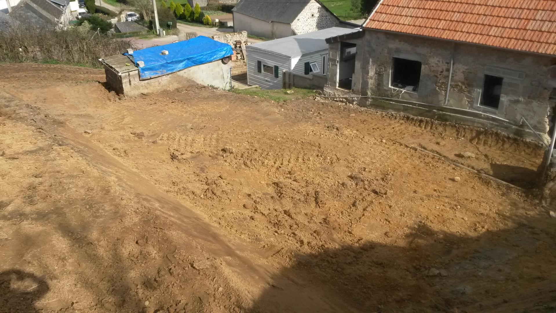 Terrassement pour déclaver une maison