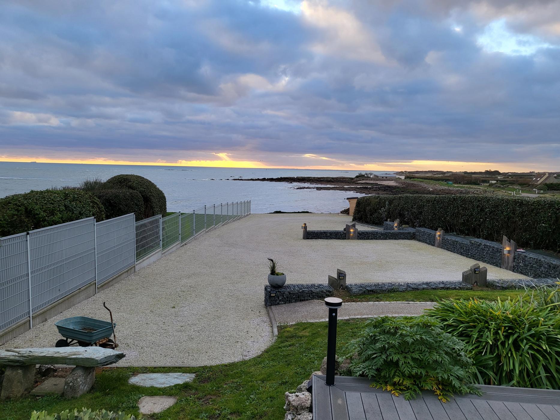 Aménagement de cour avec Mur de Gabion